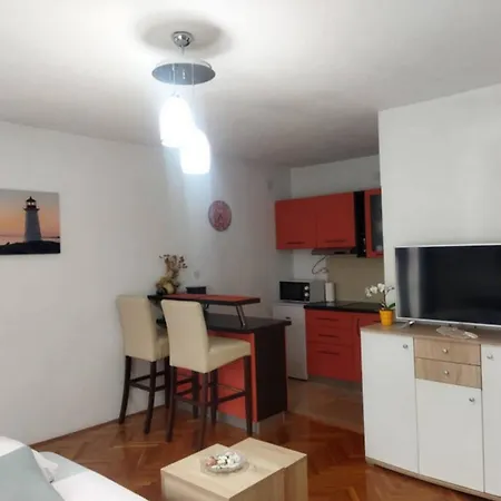 Apartament With Wifi Supetar, Brac - 23901 *